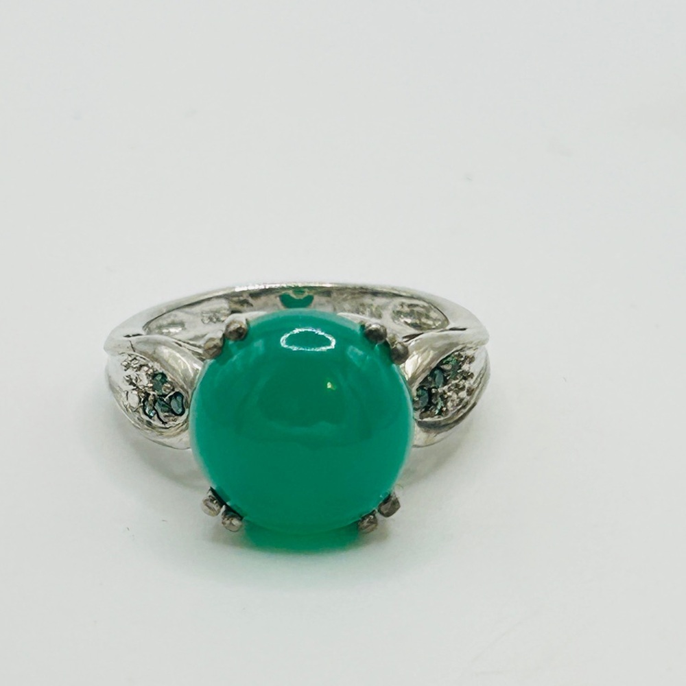 Green Jade Ring with Simulated Emerald Accents; Size 7; Stainless Steel
